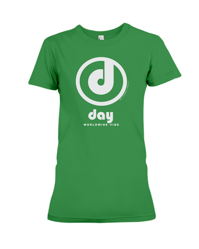 Family Famous Day Circle Vibe Ladies Tee